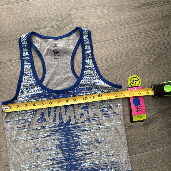 New Zumba Tank Top Racerback Sleeveless Athletic Lovely sz Large blue gray - Picture 6 of 9